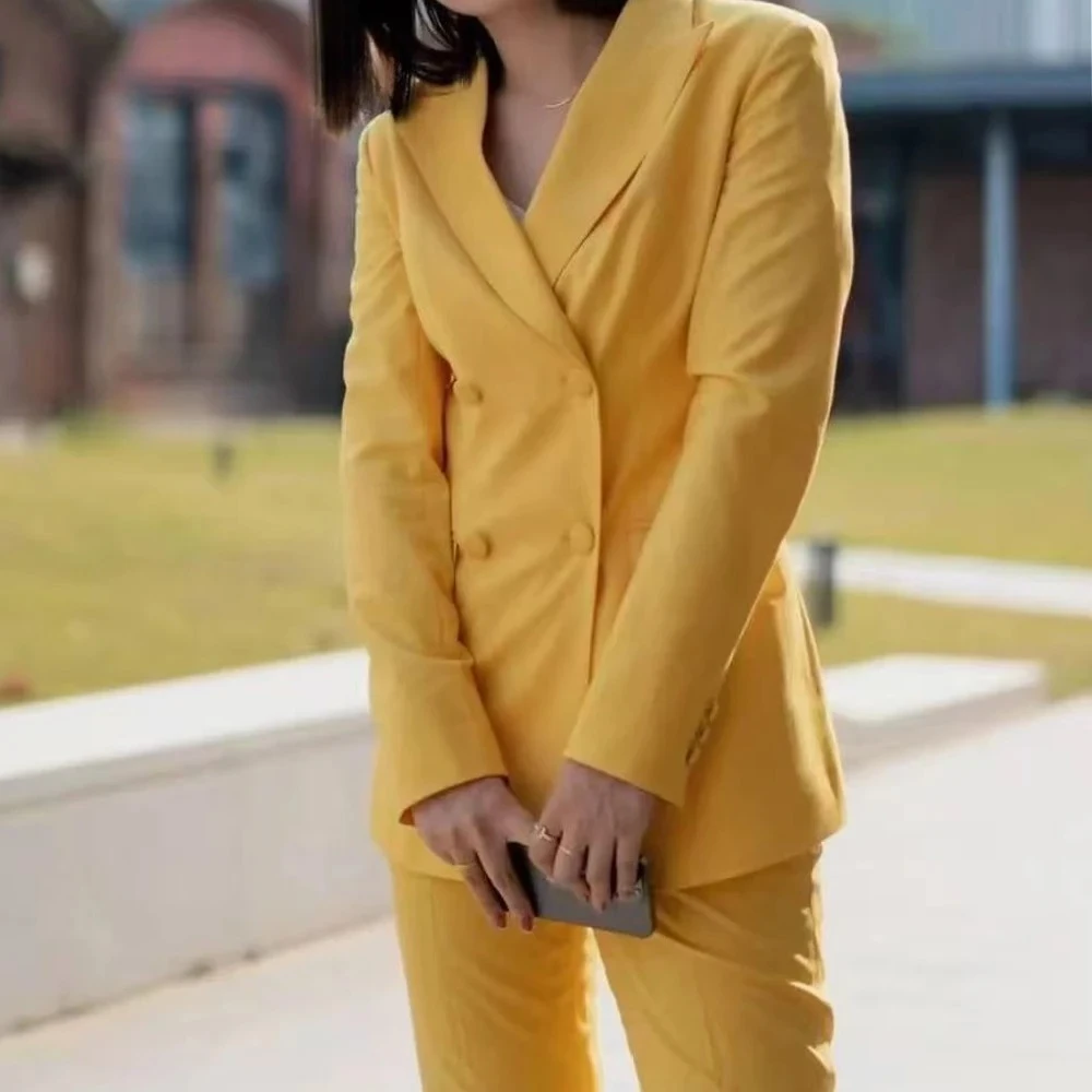 

KONDALA осенний желтый женский костюм, двубортный элегантный прямой пиджак + прямые длинные брюки, мода 2025 года, офисный женский комплект