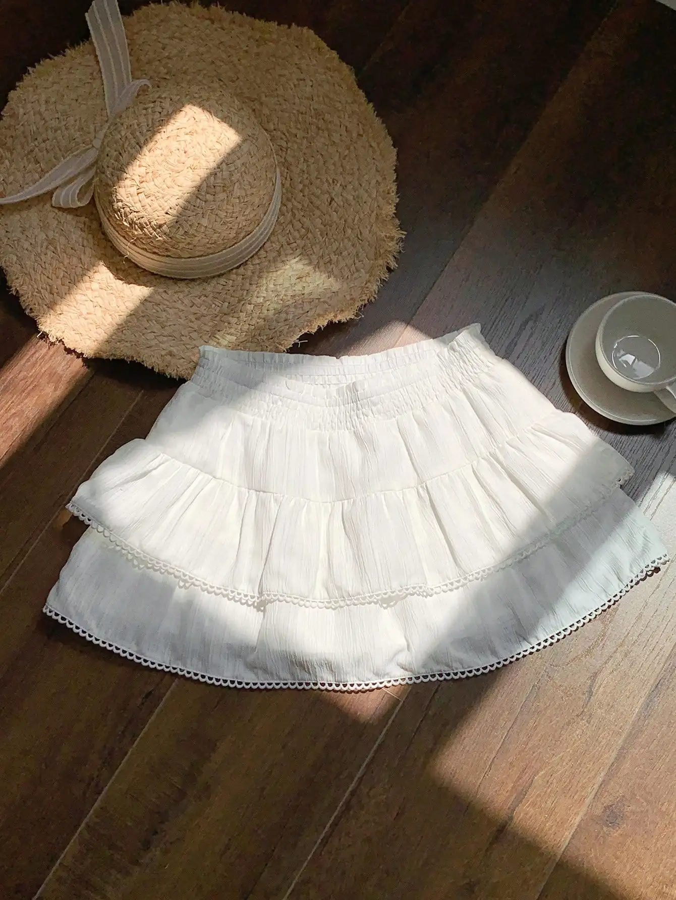 Jupes-shorts confortables pour femmes, jupe trapèze tissée blanche pour Concert de campagne, taille élastique, ourlet à volants