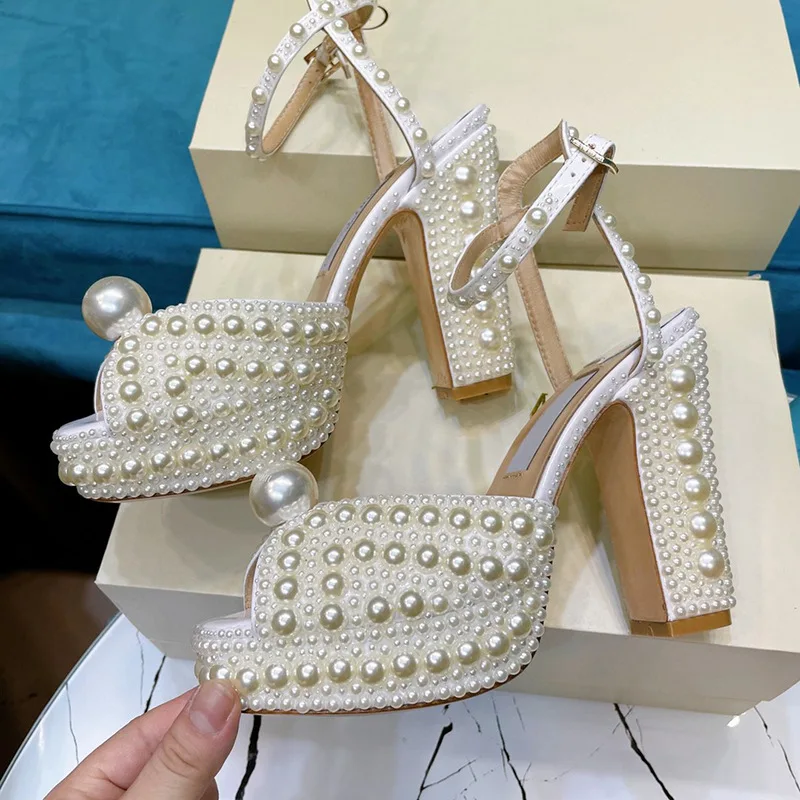 

Pearl Wedding White Chunky High Heel Sandals Lady Buckle Luxury Dress Peep Toe Slingback Sandals Fashion Women Thin Heel Shoes