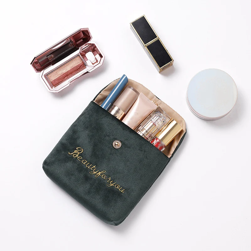 Embroidered Letter Velvet Small Cosmetic Bag Travel Packing Earphone Card Lipstick Sanitary Napkin Storage Organizer Bag Pouch