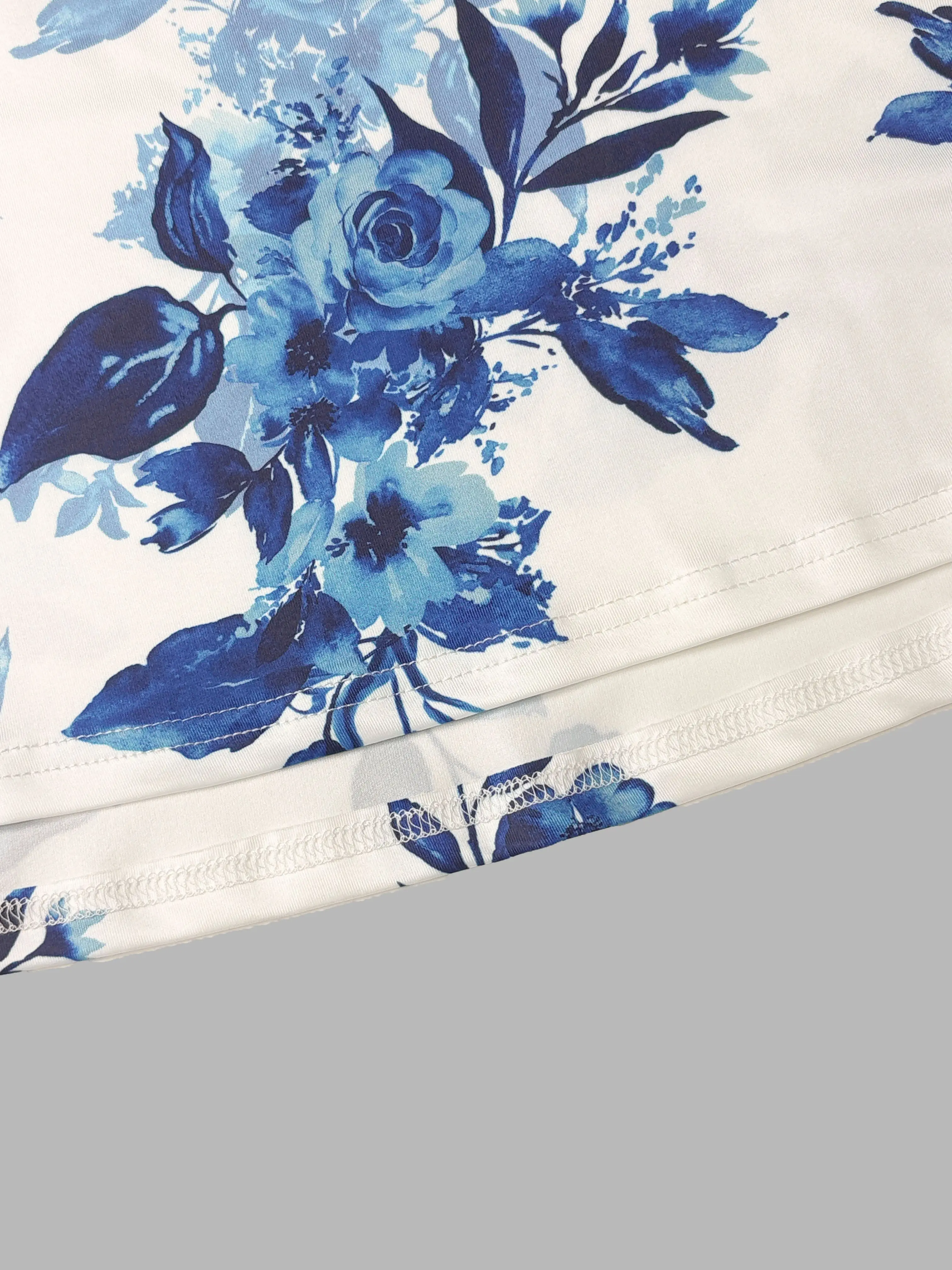 Sukienka bodycon na ramiączkach ze sznurkiem, z rozcięciem, seksowna, dopasowana, idealna na co dzień i na randki.