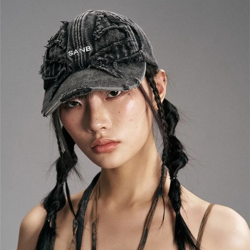 

Niche Designer Style Hip Hop Dark Washed Collage Distressed Destroyed Denim Peaked Cap