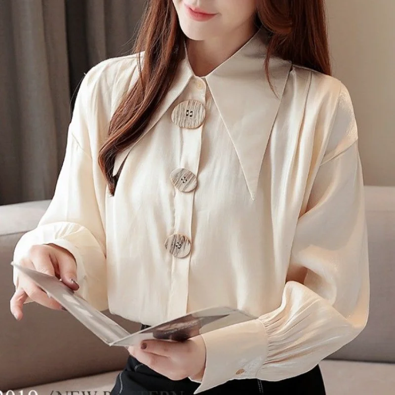 

Французский элегантный дизайн, шифоновая шелковая атласная винтажная женская блузка с деревянными пуговицами