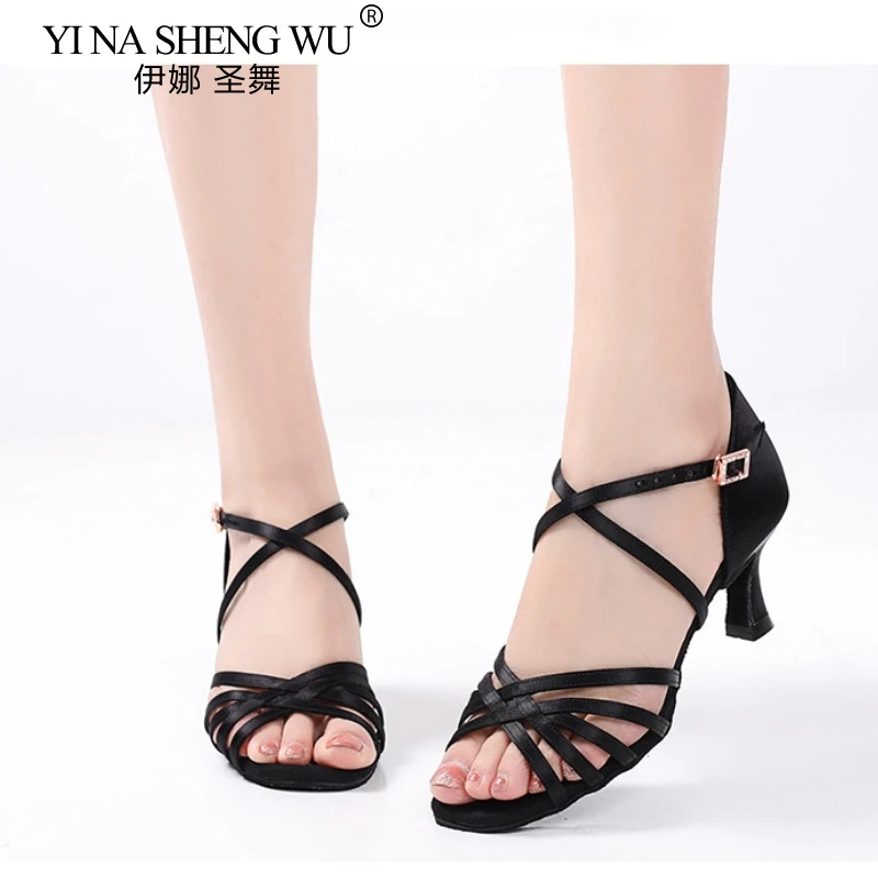 Vrouwen Latin Dansschoenen Ballroom Dans Tango Salsa Praktijk Prestaties Hoge Hakken Schoenen Standaard Zwarte Dansschoenen Hakken