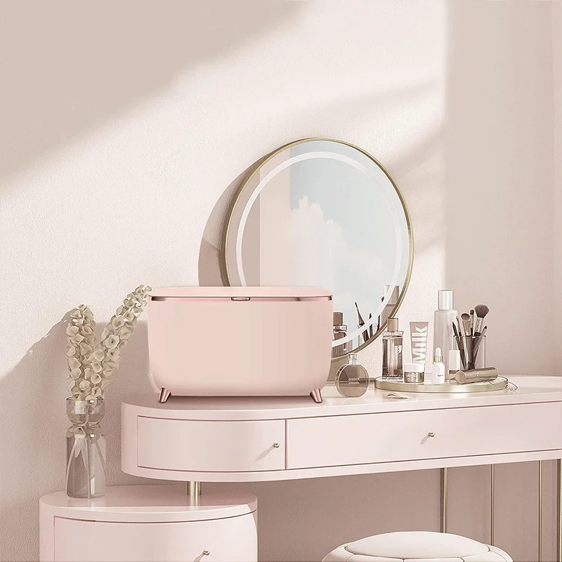 Mini Makeup Fridge with Constant Temperature, Portable Cosmetic Fridge for Skincare, Beauty refrigerator for Bedroom