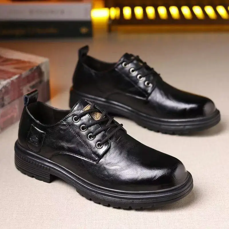 

Fashionable Men's Leather Shoes Breathable Casual Business Style Soft Bottom Anti-slip Workwear British Style Youth Spring Au...