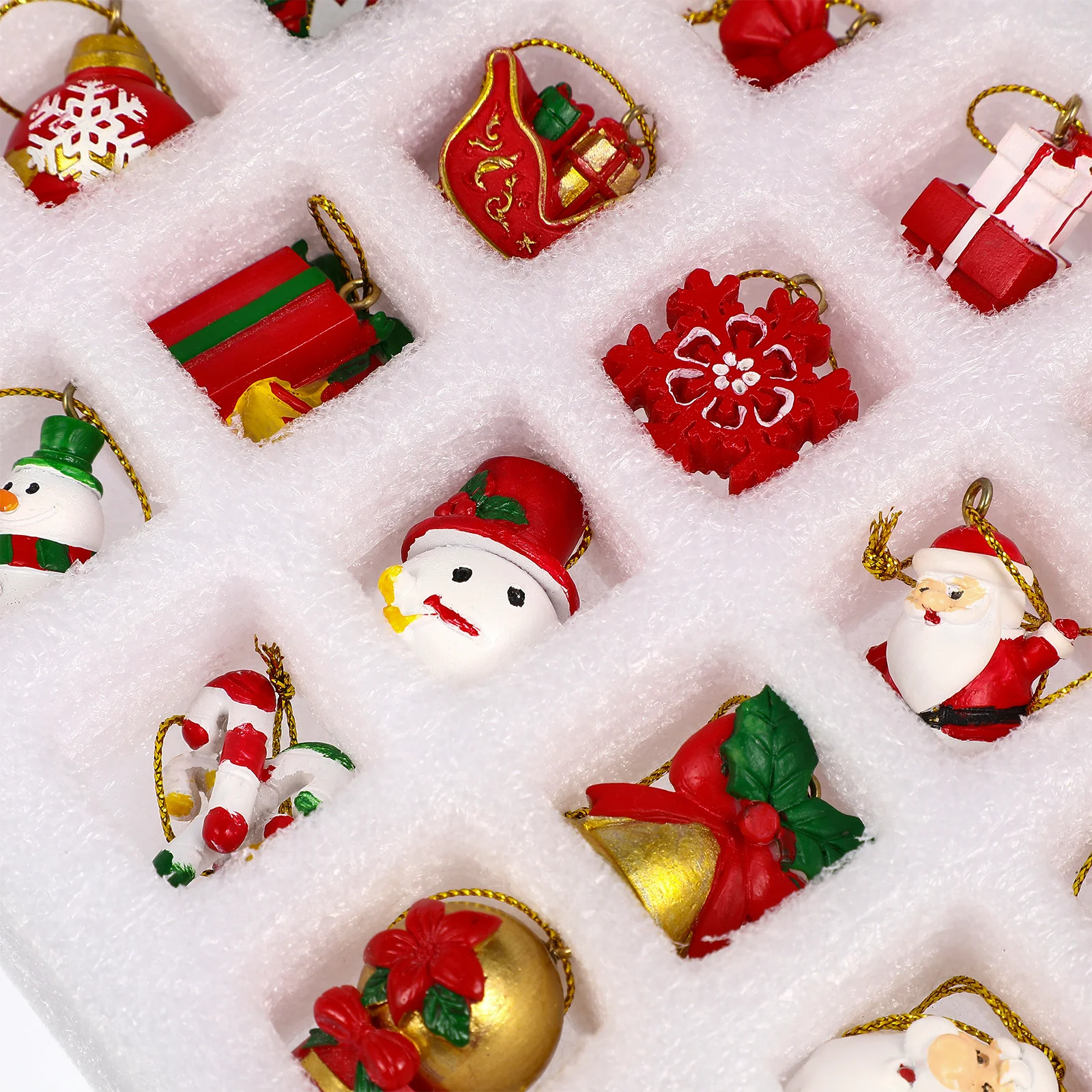

24Pcs Christmas Themed Resin Charms with Countdown Calendar Hanging Decor for Kids Art Craft Holiday Gift Xmas Tree Ornaments