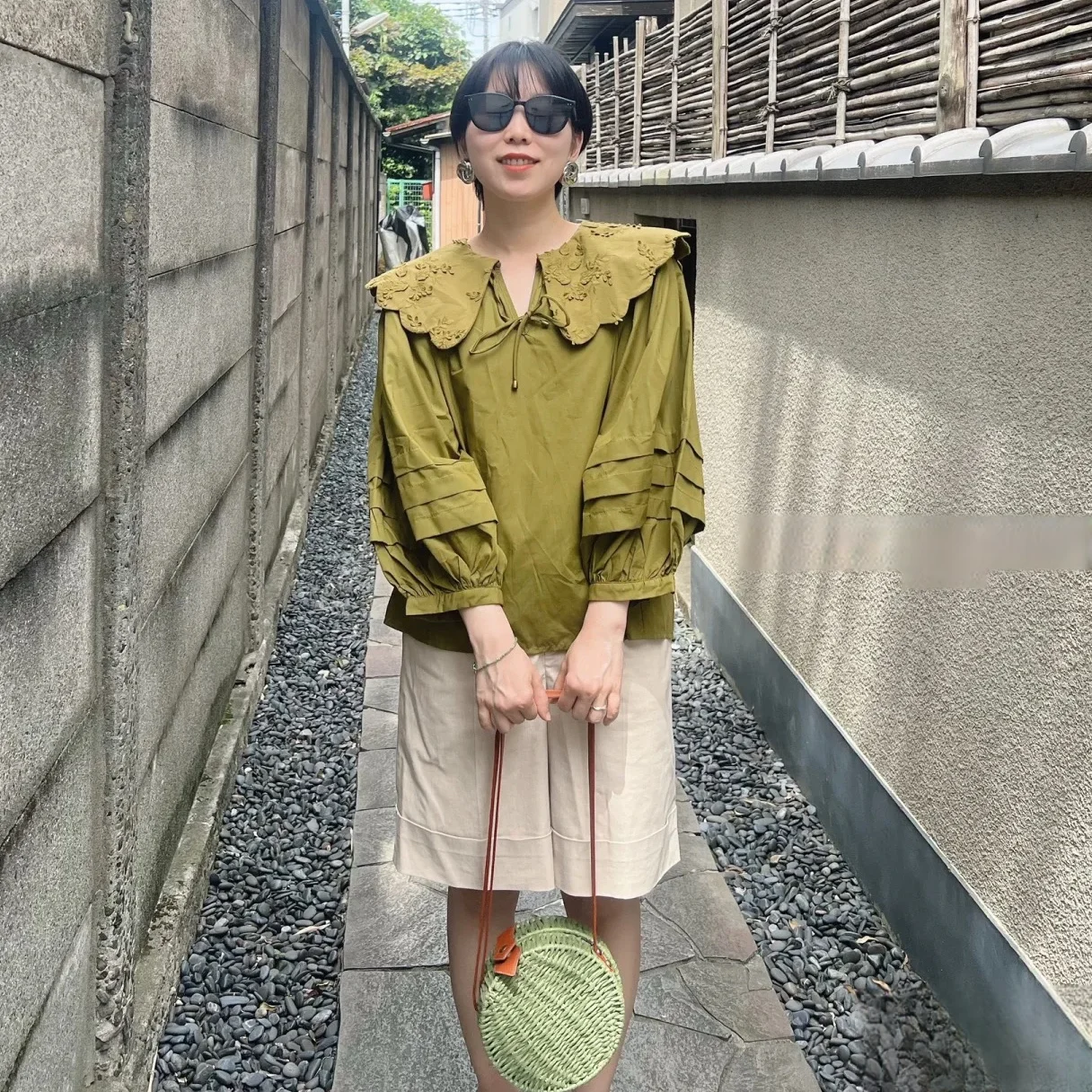 

Fashionable Olive Green Embroidered Sweet Collar Shirt Bag Casual Loose Cotton Long Sleeve Women's Daily Wear Breathable