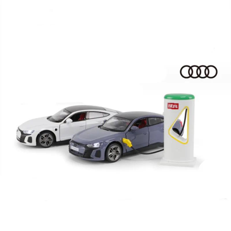 1:36 Audi RS ETron GT Coupe Alloy New Energy Car Model Diecasts Metal Toy Charging Vehicles Car Model Sound and Light Kids Gifts