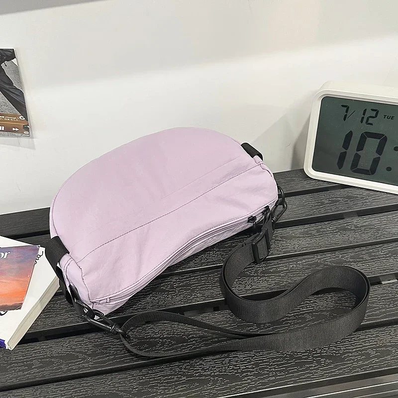 

Sports Lightweight Small Shoulder Bag Men's Nylon Crossbody Bag 2025 Autumn New Style Dumpling Casual Simple Shoulder Bag