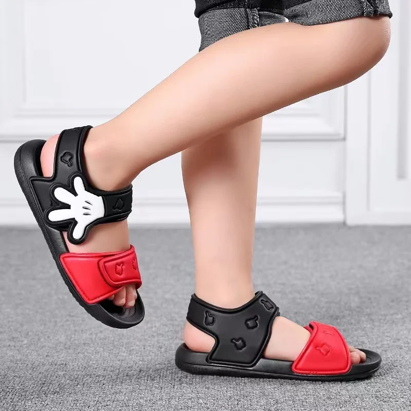 Disney Summer Baby Boy Girl antypoślizgowe buty na plażę dziecięce sandały rekin rysunkowy delfin Spiderman Mickey Mouse miękkie kapcie dziecięce