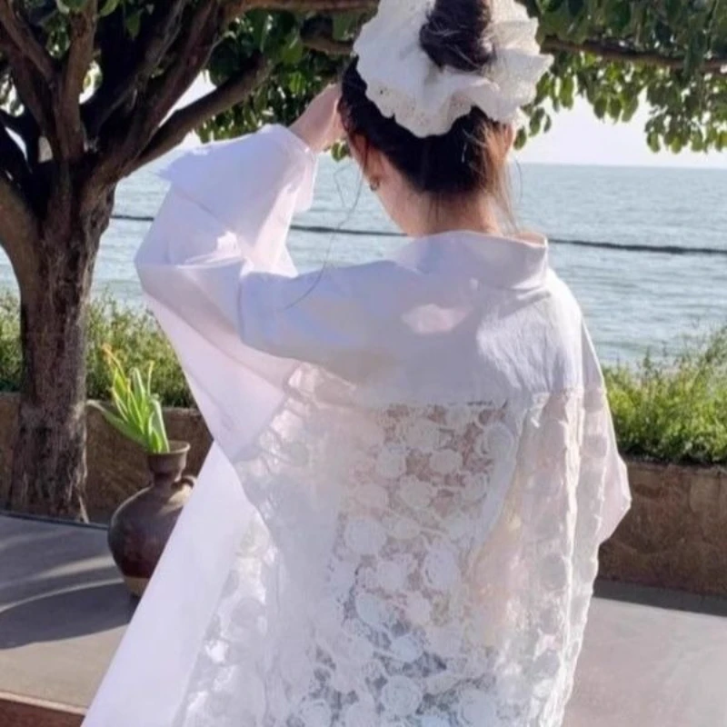 Wiosna/Lato 2025 Design Sense Koronkowa koszula damska z długim rękawem i luźnymi dziurami