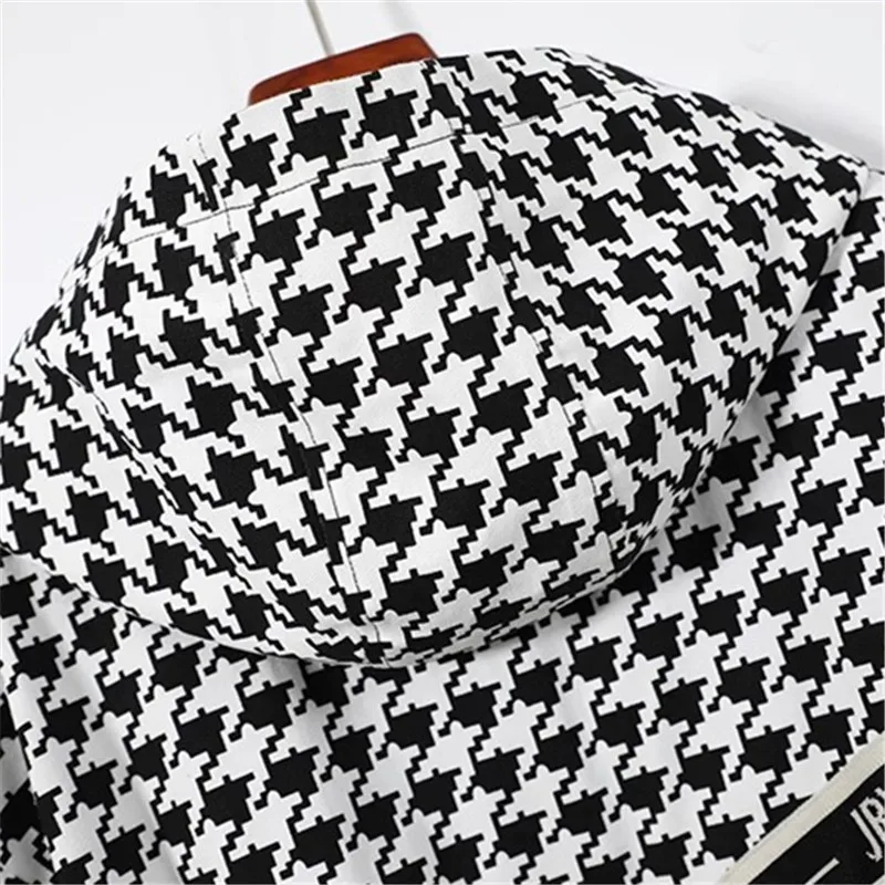 2023 Autumn Women Hooded Trench Coat Houndstooth Print Fashion Spliced Windbreaker Oversize Loose Black Long Trench Coat Female