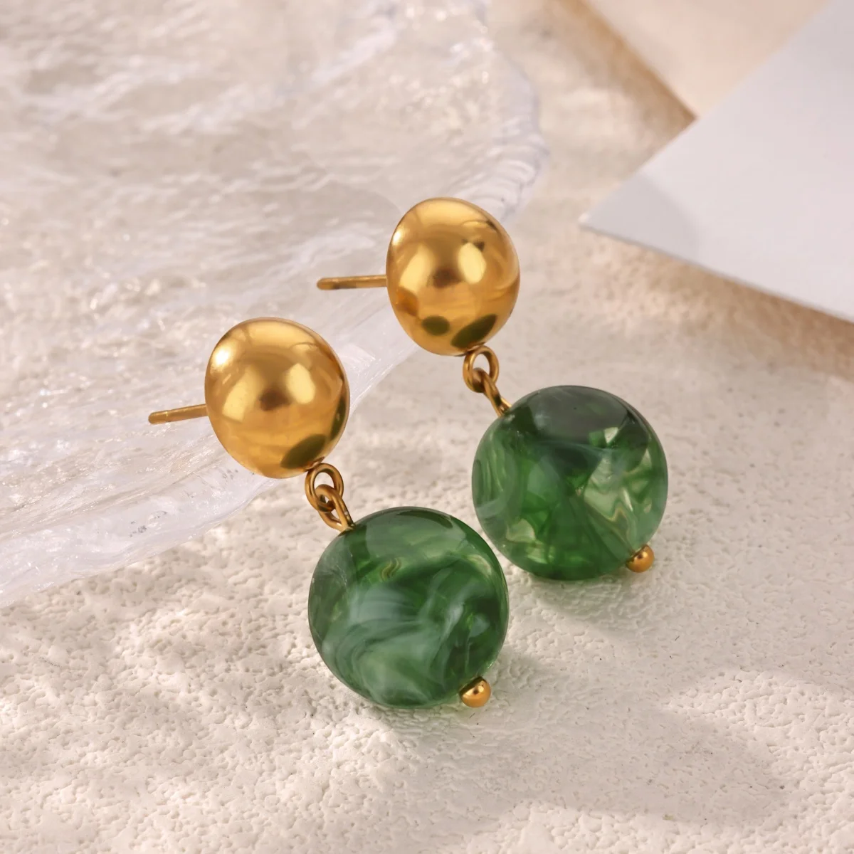 Vintage Goldfarbene Edelstahl-Ohrhänger für Damen, Bernstein-Harz Geometrische Stein-Ohrstecker, Trendiger Party-Schmuck – Detail 6
