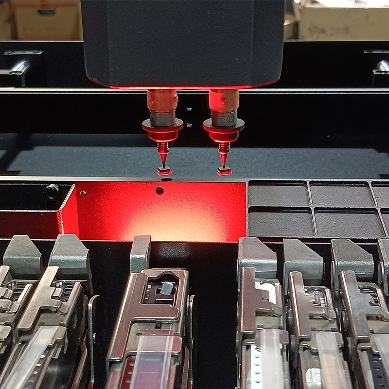 สต็อกในเครื่องติดตั้ง Smt บนเดสก์ท็อป RU เครื่อง 2 หัวความเร็วสูงเครื่อง Pcb Pick And Place สําหรับการประกอบ Smt