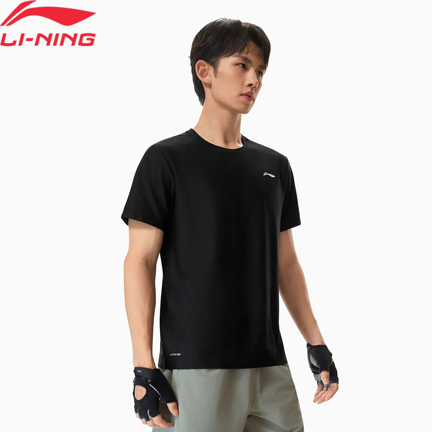 

Мужская спортивная футболка Li-Ning для тренировок, быстросохнущая, 88% полиэстер, 12% эластан, стандартный крой, дышащая, LiNing Fitness Tee ATSW165