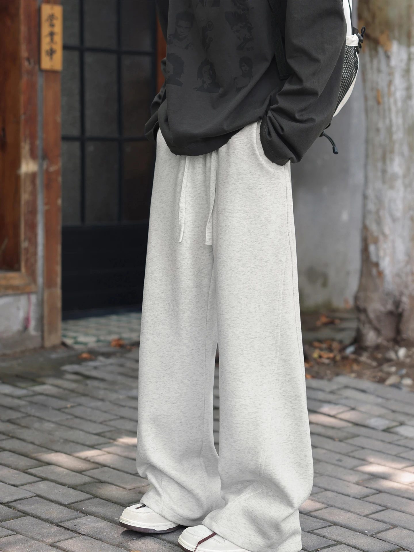 

Американские повседневные спортивные спортивные штаны, мужские модные брендовые тяжелые свободные прямые брюки Lazy Sle Design Sense, мужские брюки