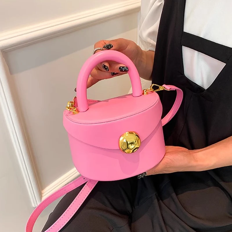 Design Niche Lipstick Mini Bag 2024 New Senior Sense All-mtch Crossbody Bag Solid Colour Lock Buckle Bucket Handbag Coin Purse