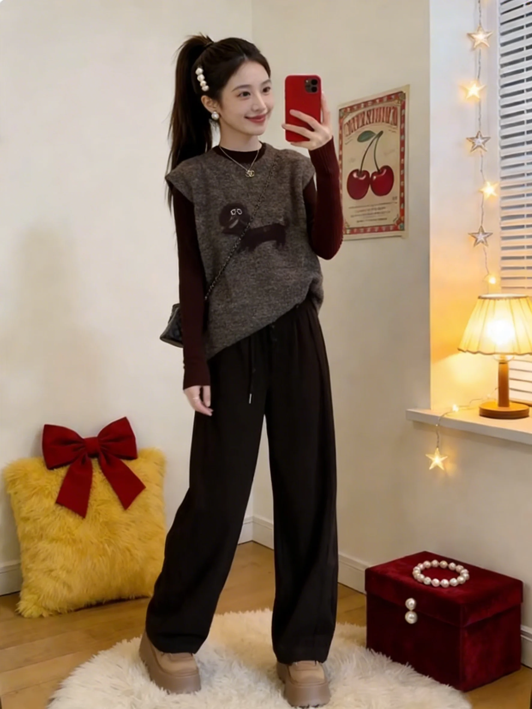 

Модный комплект Ele: вязаный жилет, топ и брюки с широкими штанинами для женщин, весна 2026