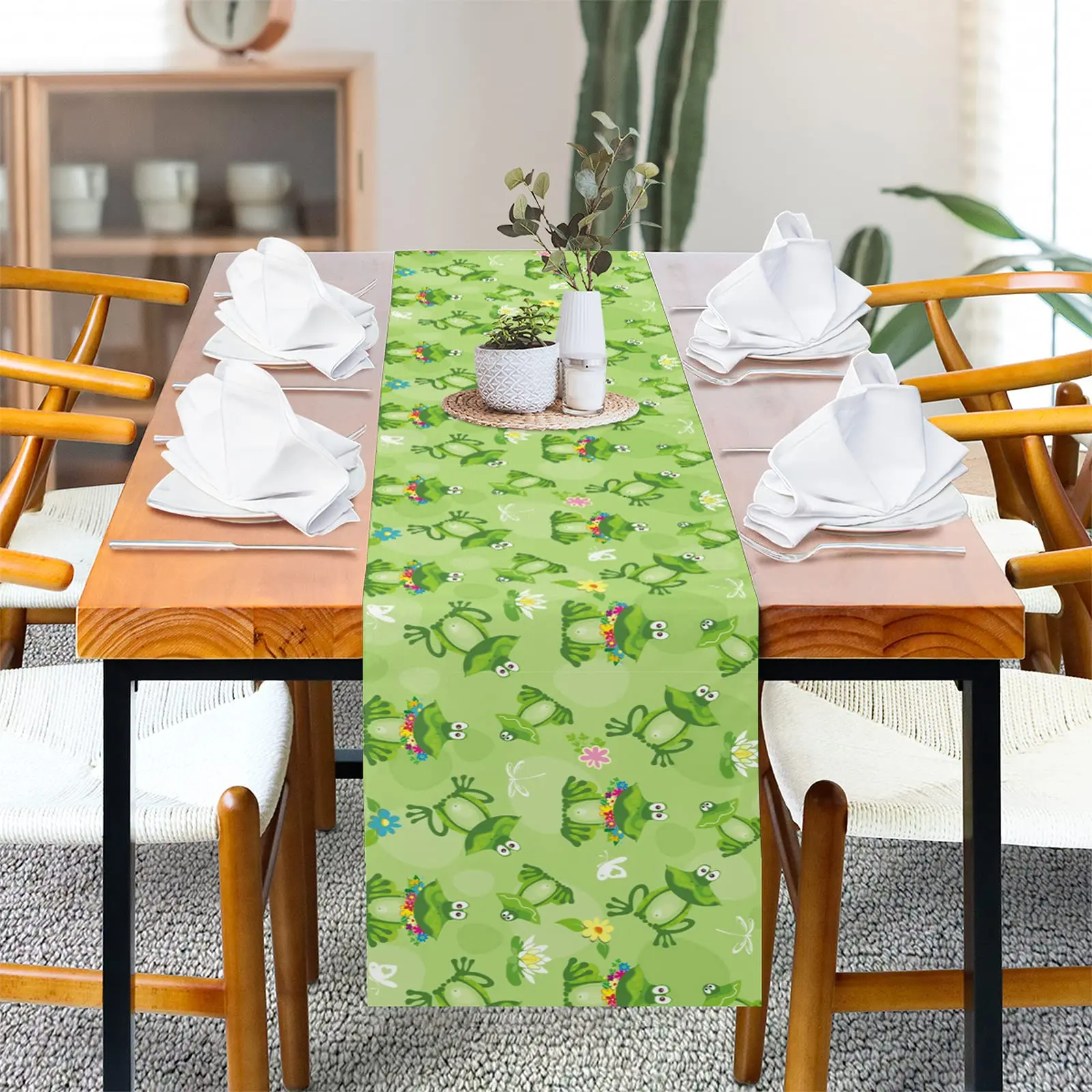 Frog Table Runner Farmhouse Dresser Funny Table Cloth Table Center for Party Kitchen Dining Wedding Indoor Outdoor Decor