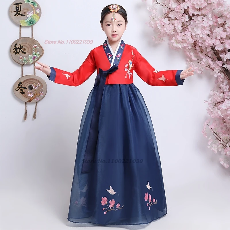 فستان كوري تقليدي لعام 2025 فستان عتيق للأطفال فستان أنيق لأداء المسرح فستان مطرز بالزهور الشرقية