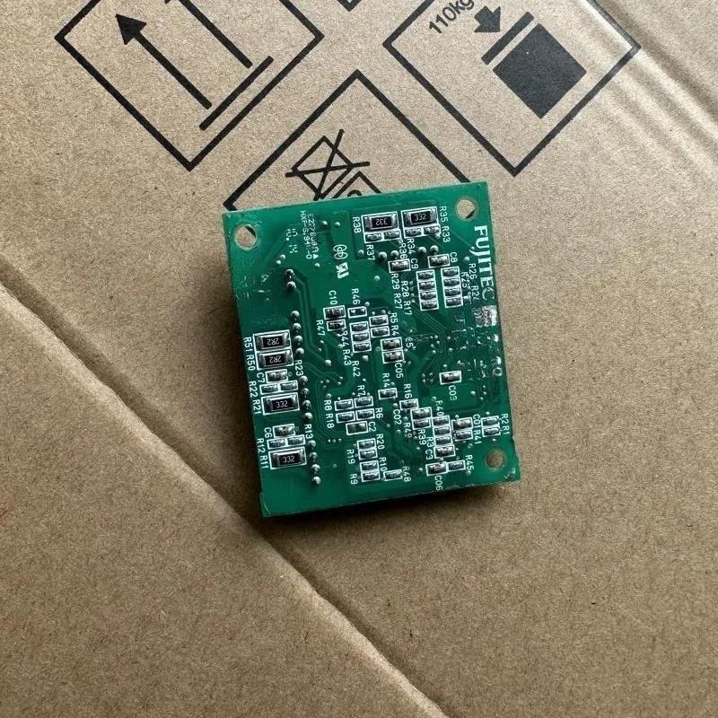 Piezas adecuadas para accesorios de ascensor Fujitsu Pantalla Fujitsu BC32, tablero de botones BC32 paralelo, tablero de llamada BC32
