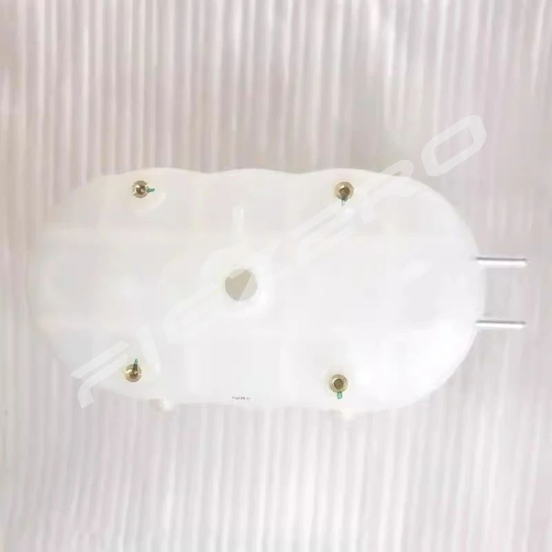 AT326151 Genuine Radiator Overflow Tank Harvester Parts for John Deere 3518 W80 C110 C230