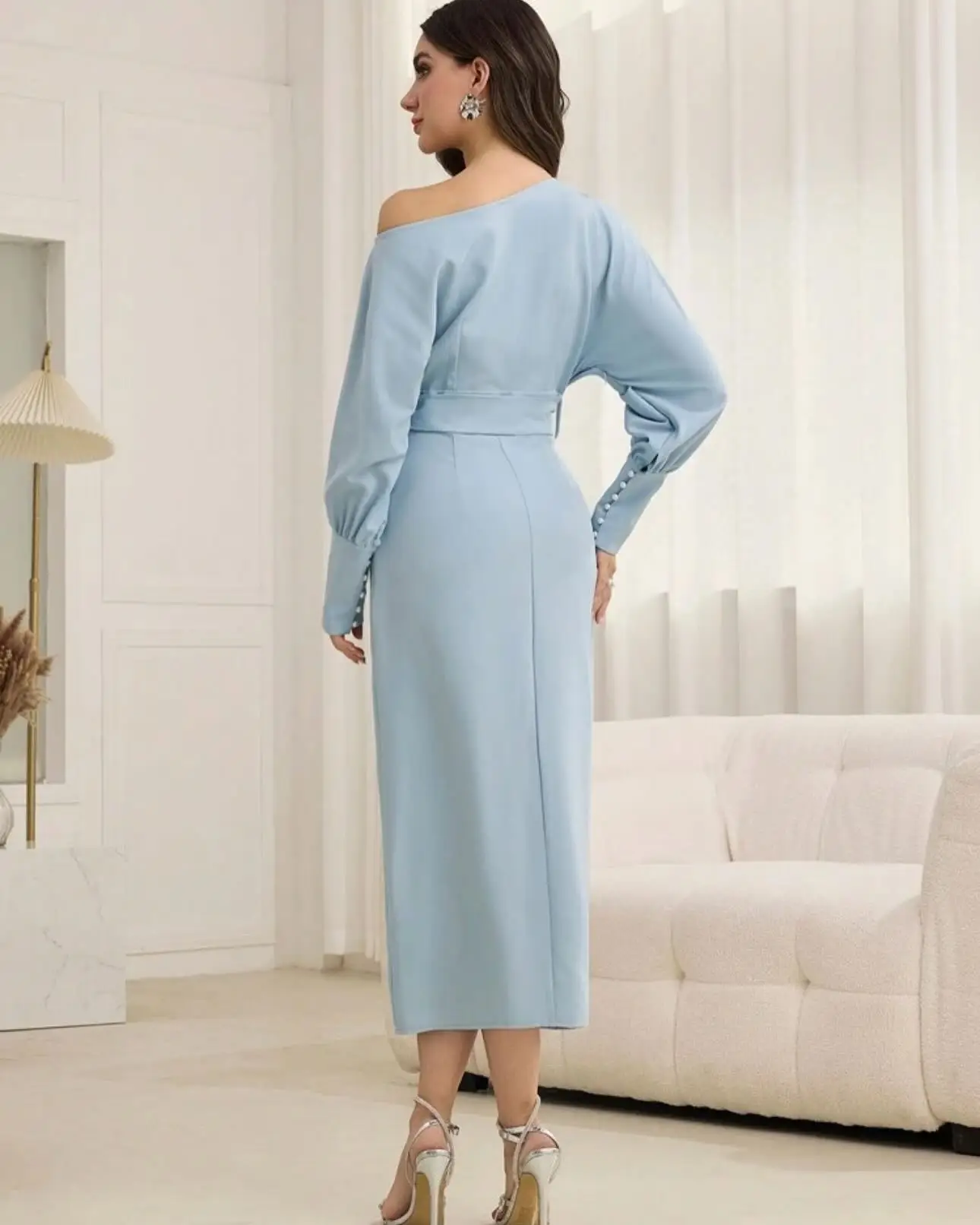 Customized Temperament Jersey Crystal Pearls Buttons Evening Dresses Delicate Long Sleeves Prom Dress Custom Made Part