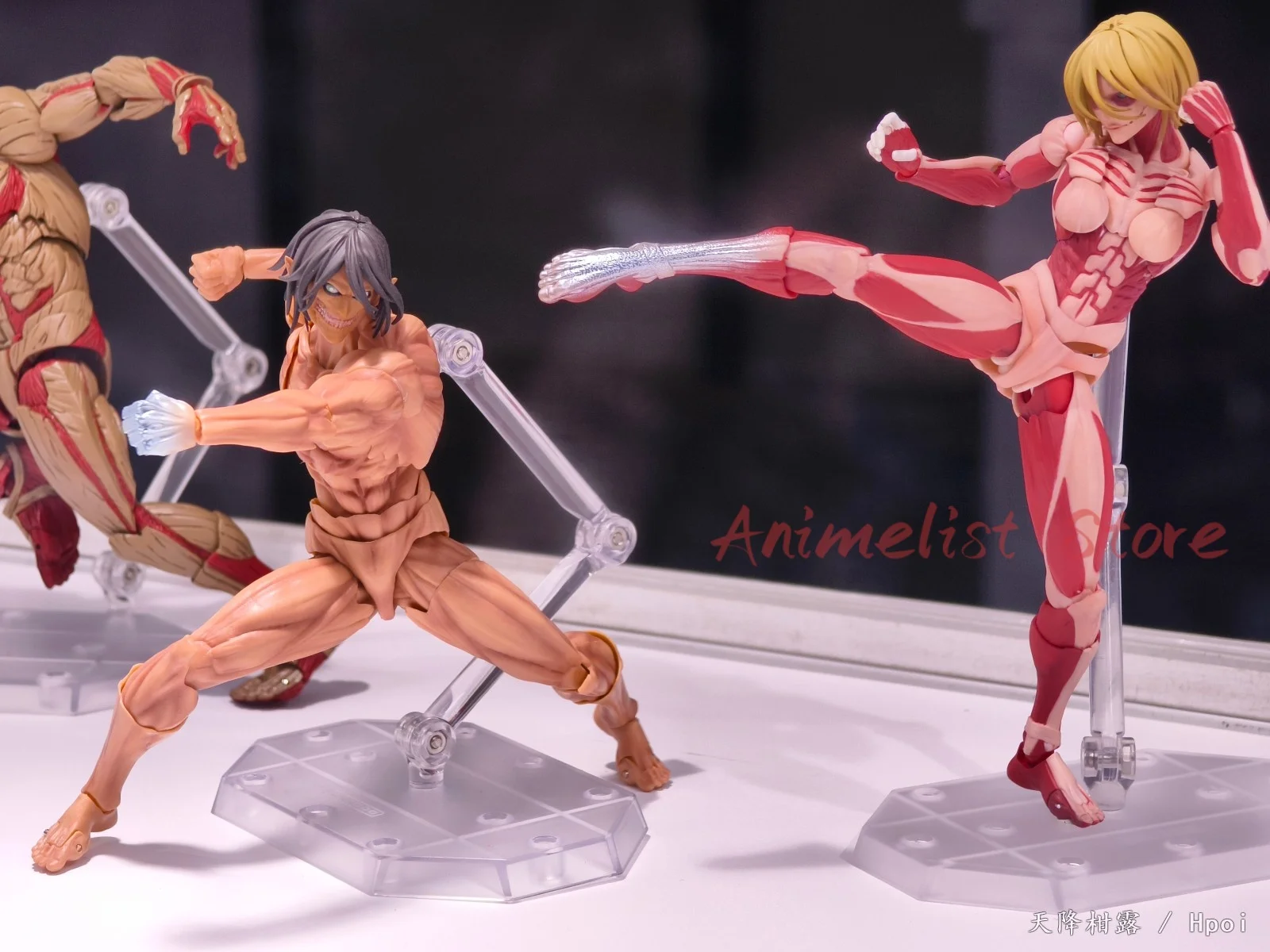 Original kaiyodo revoltech incrível ataque yamaguchi em titã feminino titan figura de ação annie leonhart eren titan figuras modelo