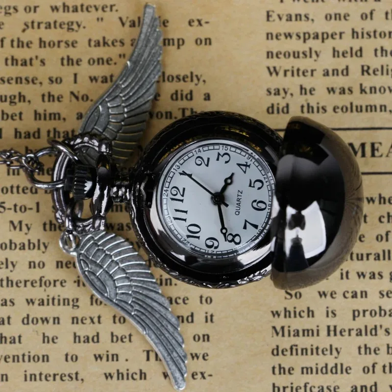 أسود ناعم كروية كوارتز ساعة الجيب أجنحة الأرقام العربية الهاتفي هدايا الطلاب للجنسين خمر قلادة على مدار الساعة الهدايا