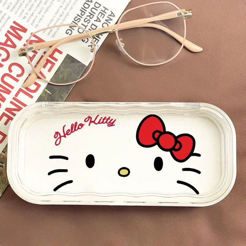 Nuevo Sanrio Hello Kitty estuche para gafas caja de almacenamiento roja Anime Kawaii dibujos animados transparente gafas de sol funda protectora chica para regalos