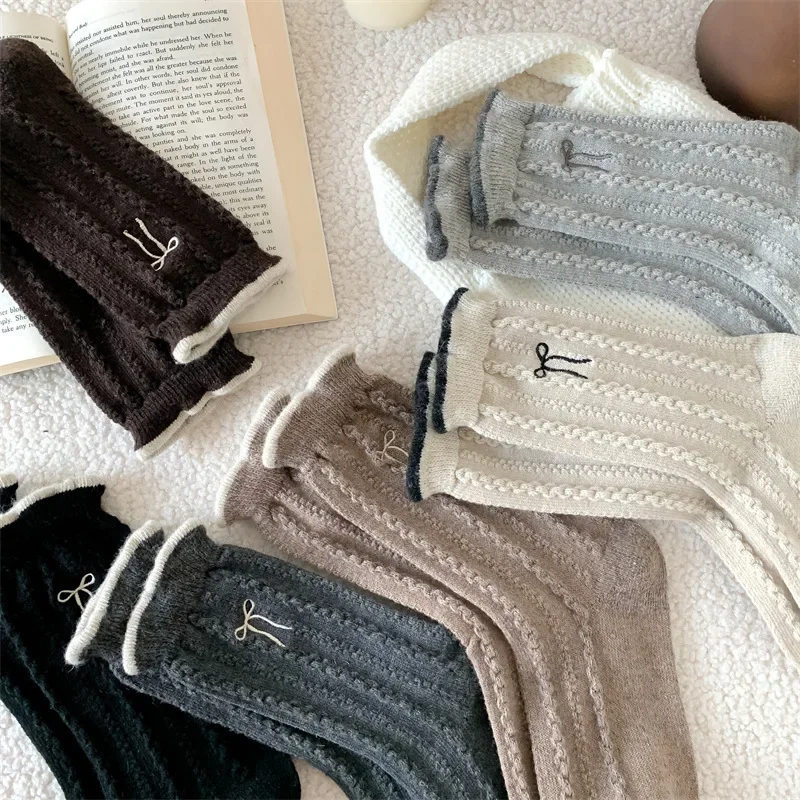 Autumn Winter New Style Women Wool Socks Fashion Lace Bow Embroidery Lady Plush Warm Fried Dough Twists Socks 6pcs Set