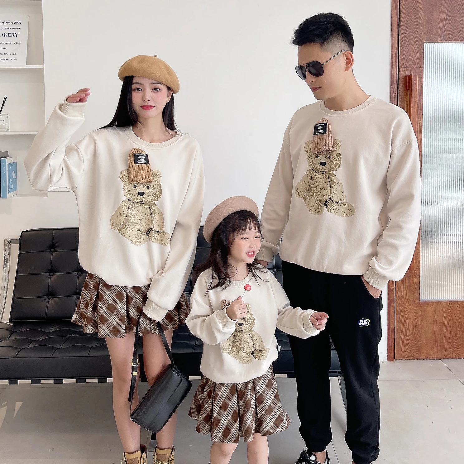 2023 Same Clothes For The Whole Family Fashion Mother Daughter Sweatshirt+Plaid Skirt Outfits Dad Son Hoodies Top Women Girl Set