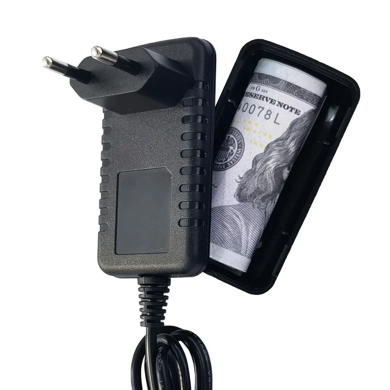 Salvadanaio nascosto spina per caricabatterie falso Secret Stash Paper Money Organizer la diversione domestica può nascondere in sicurezza la