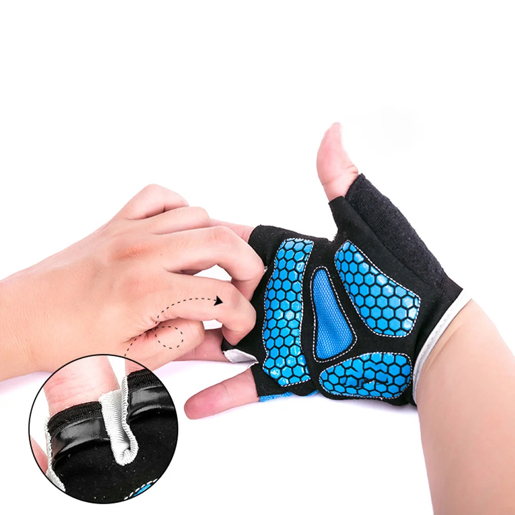 

1Pair Outdoor Sports Gloves Half Finger Design Non Slip Breathable Lightweight Comfortable Cycling Gloves for Climbing Fishing