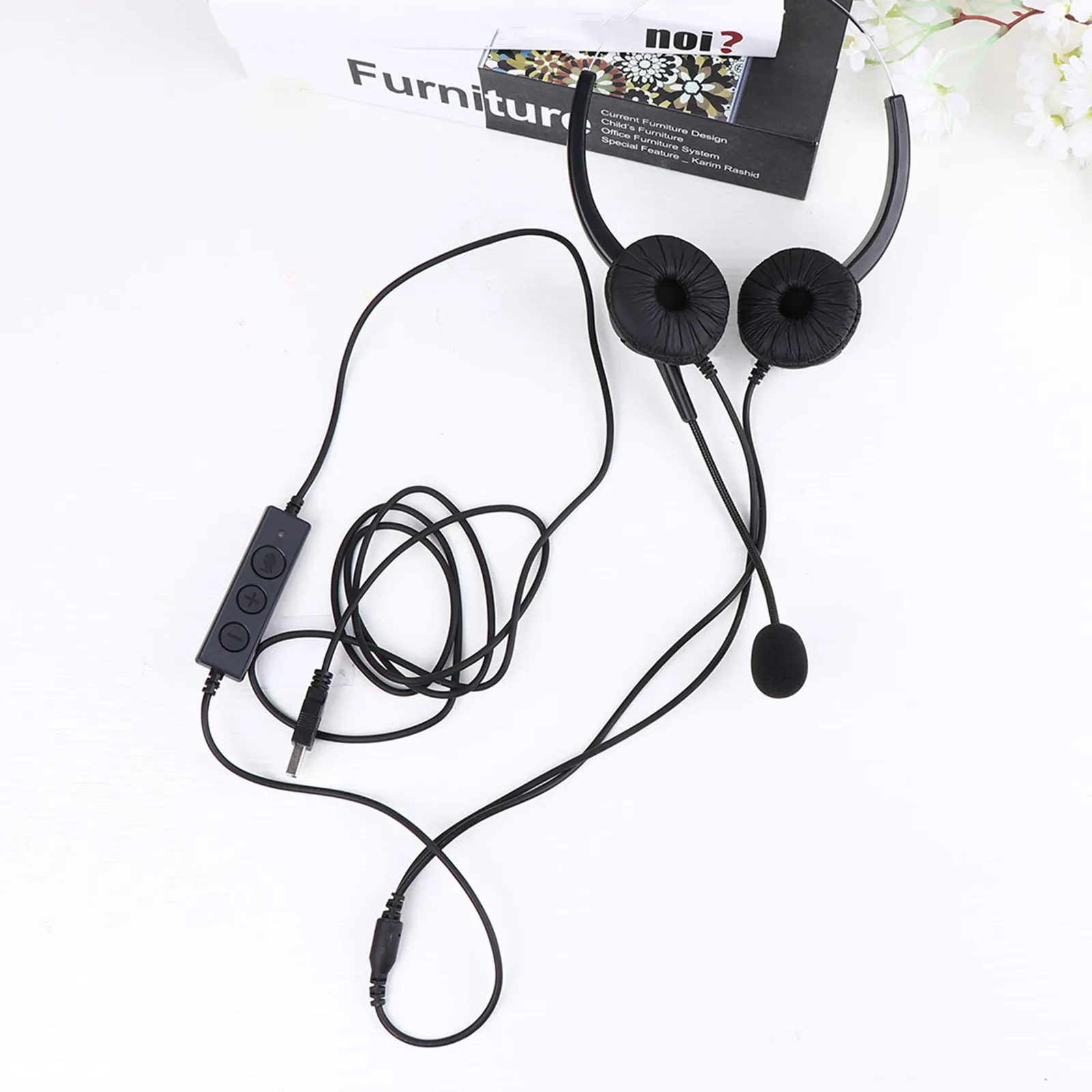 Head-Mounted Microphone Wired Dual Ear Black Ergonomic Design 330 Degree Rotatable Noise Reduction Speaker Mic for Telemarketing