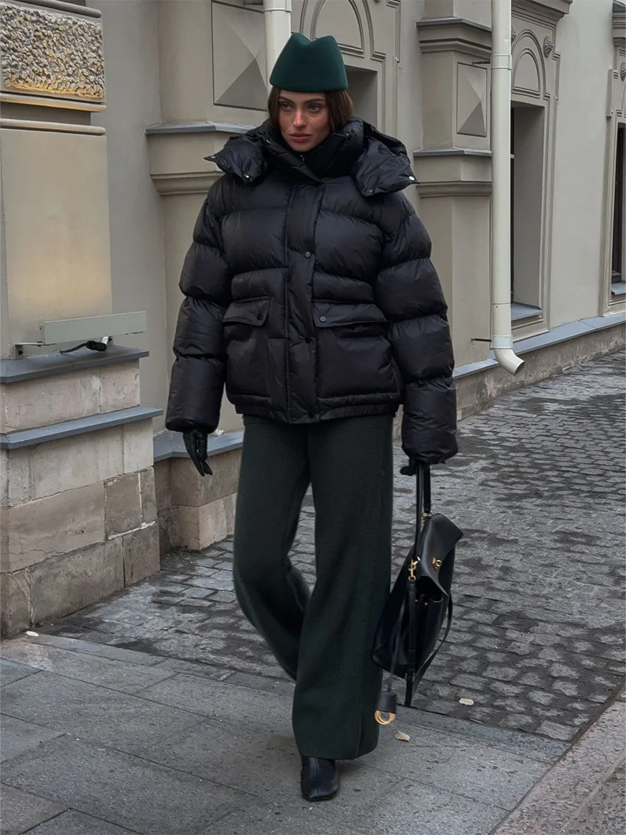 الشتاء الأسود الدافئة مقنعين أسفل سترة الإناث فضفاضة للماء نفخة السترات النساء الأبيض بطة أسفل باركر سستة القطن أبلى