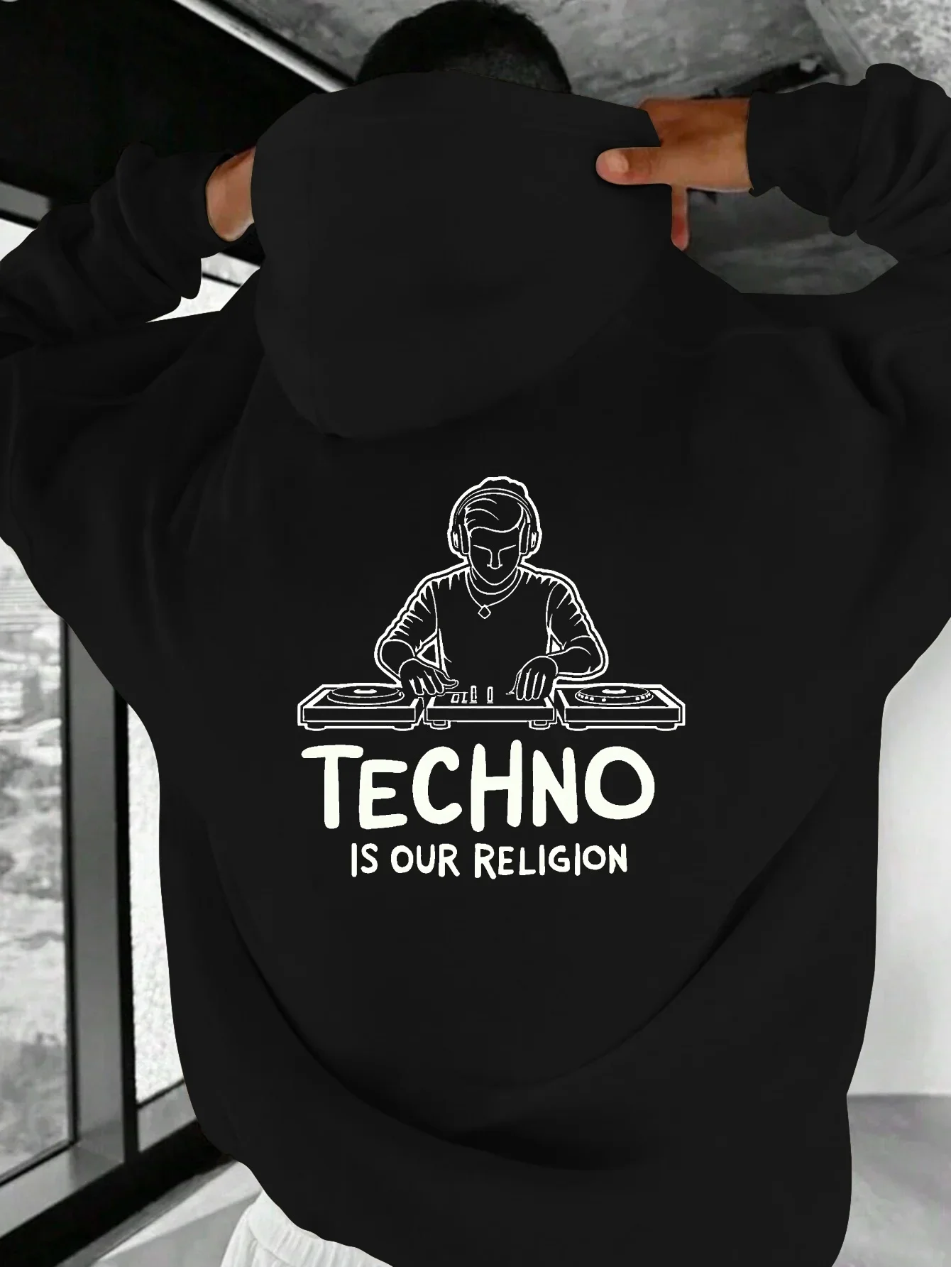 Men Techno DJ Graphic Hoodie DJ Turntable Line‑Art Techno Is Our Religion Slogan Back Print Pullover Loose Unisex Fleece Hoodie