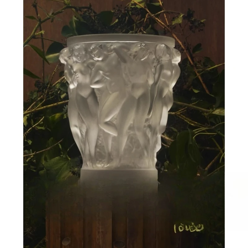 Harvest ten beautiful women vase, sculpture home ornament nude women vase model room glazed flower ware