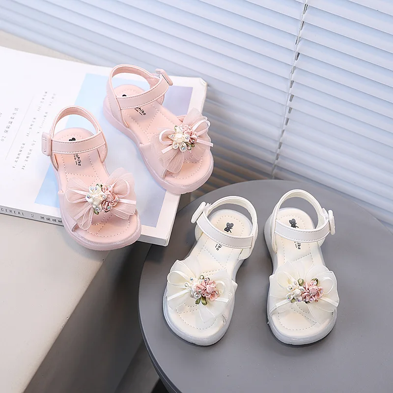 

Kids Princess Beach Shoes with Sweet Flowers Girls Casual Sandals Soft Sole 2026 Summer New Children Fashion Shoes Open Toes