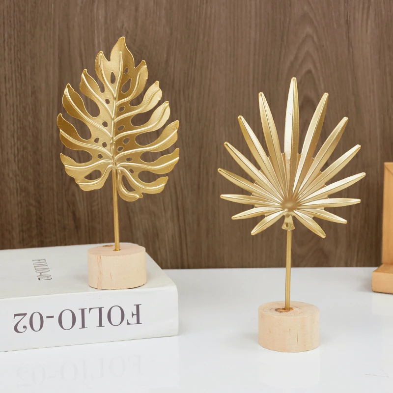 1 Stuk Metaal Kunstblad Ornament Gouden Tropisch Palmblad Thuis Tafeldecor Zomer Bruiloftsfeest Decoratie Tafel Nep Plant