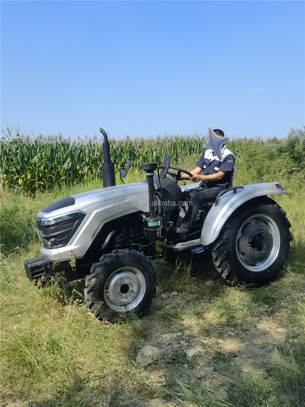 Chinese agricultural farm garden small 20hp 25hp 30hp 35hp 40hp 50hp tractor farming 4 wd