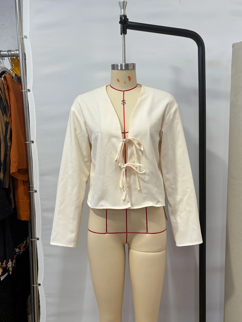 Abrikoos dames casual blouse met striksluiting, sexy overhemd, comfortabele pasvorm, modieuze top voor kantoor- en vrijetijdskleding