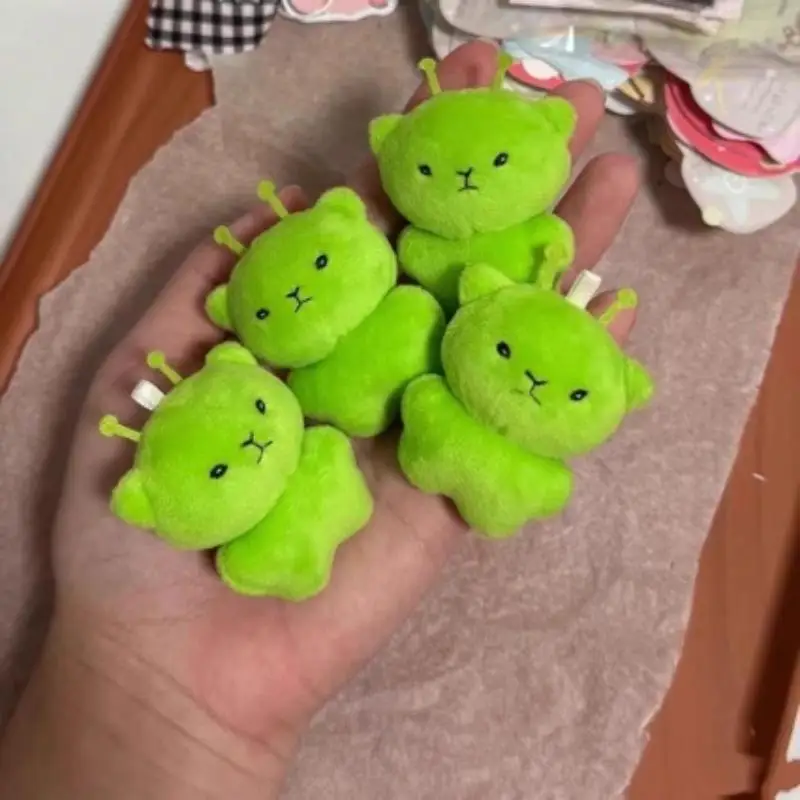Chaveiro de Pelúcia de Gato Alienígena Feio e Fofo, Boneco de Pelúcia de Desenho Animado, Mini Ornamento, Pingente, Decoração para Mochila, Pequena Figura, Presente de Festa