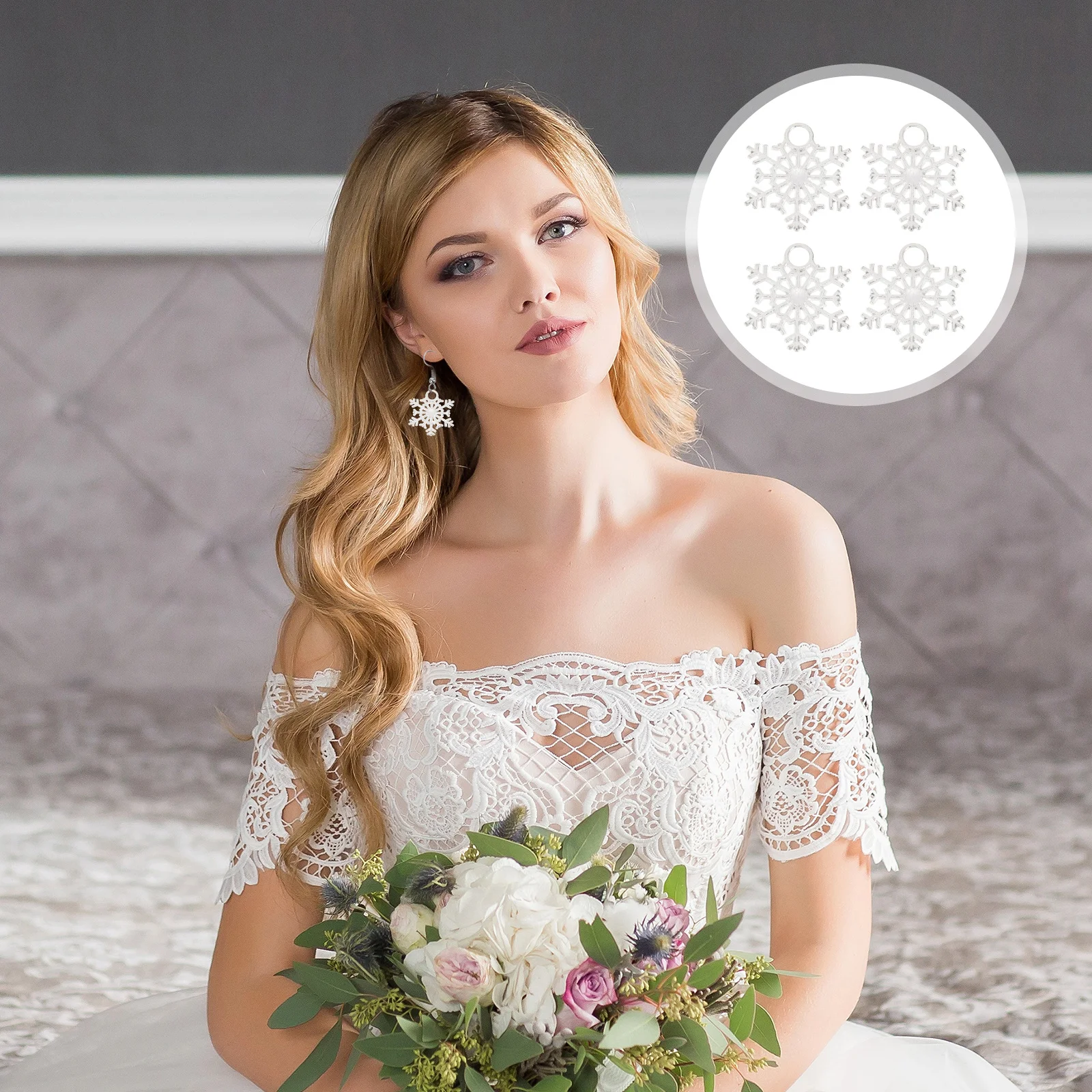 

50Pcs DIY Handicraft Materials Snowflake Charms Zinc Alloy Pendant for Jewelry Making Christmas Craft Findings Decorations