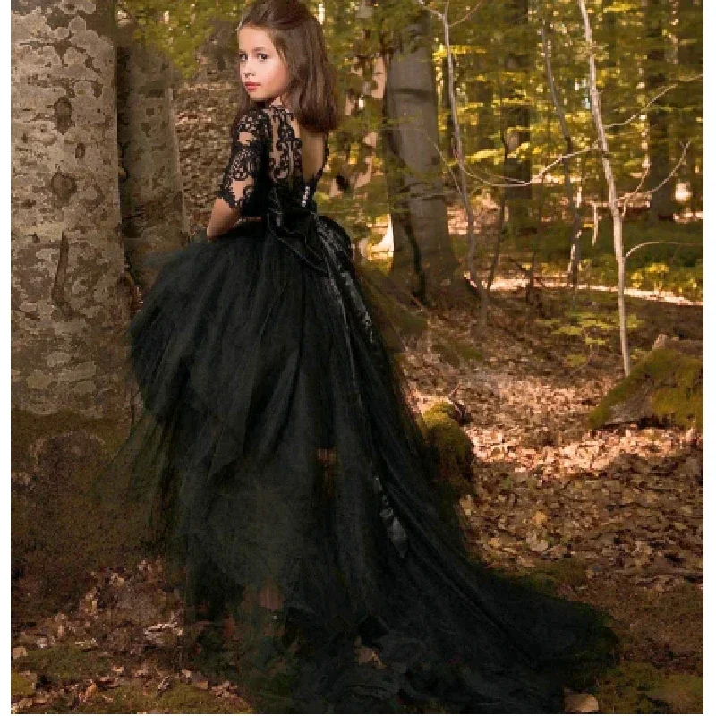 

Black Seven-point Sleeves Flower Girl Dresses For Wedding Crystal Sash Beaded Lace Appliques Pageant Gowns For Kids Communion