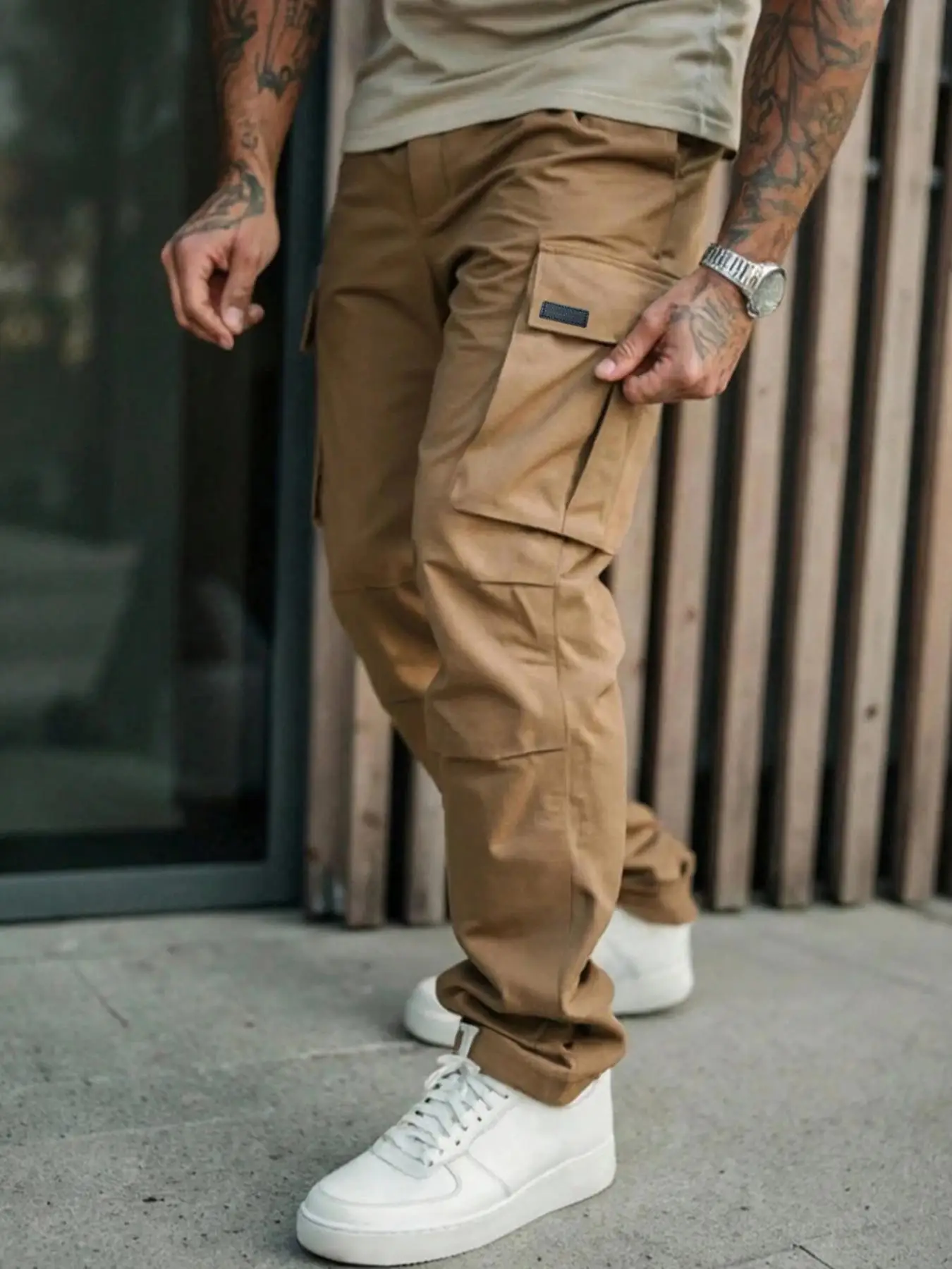 Men's Solid Color Cargo Pants Regular Fit Casual Straight Leg Trousers with Flap Pocket Drawstring Waist for Daily Wear