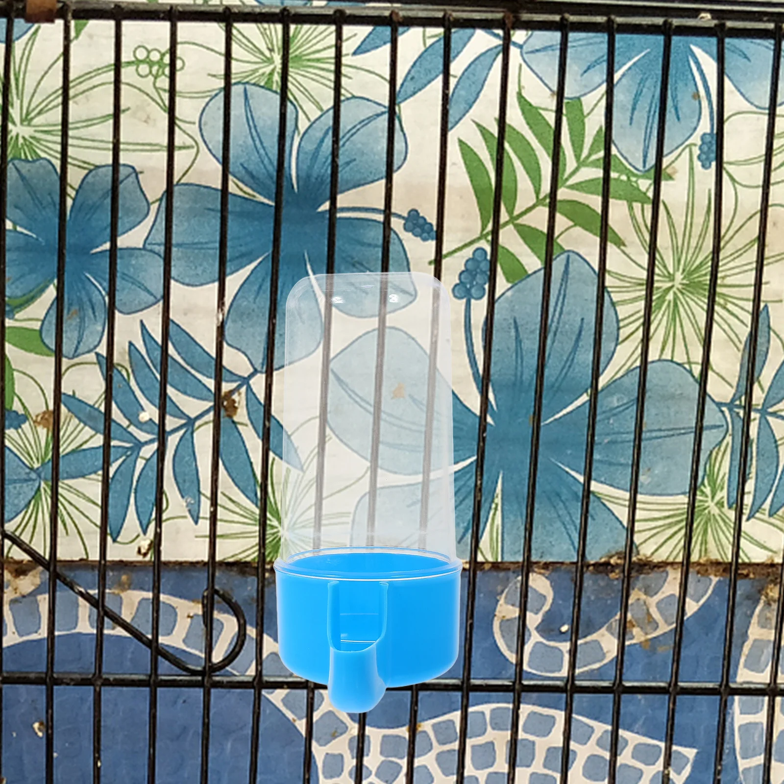 

2Pcs Automatic Poultry Drinking Bowl Durable Water Food Feeder Farm Household Chicken Pigeon Quail Birds Plastic Drinking Cups