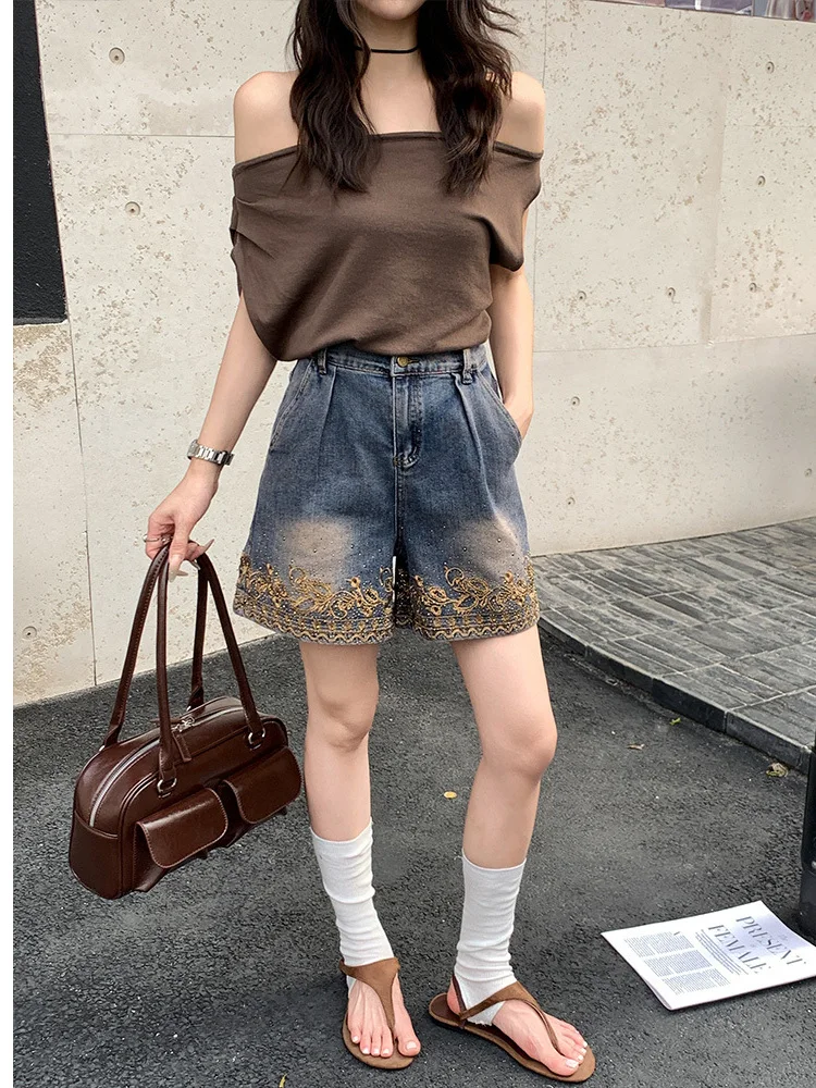 plus Size Women's Summer Korean Style Embroidered Denim Shorts High Waist Slimming Vintage Five-Quarter Wide Leg Pants