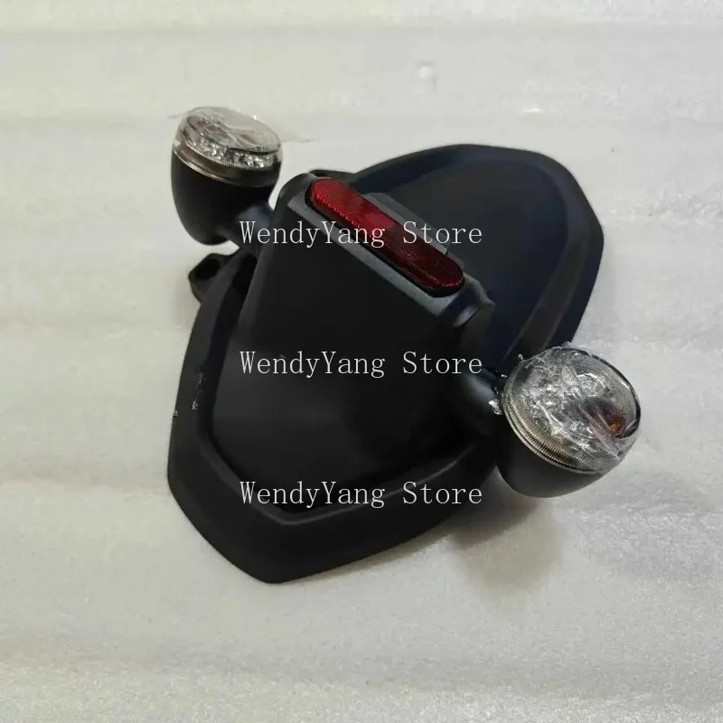 Suitable for QJ600-12 600v Rear Mudguard Assembly Indicator Light Turn Signal Light Mud Tile Waterproof Banner